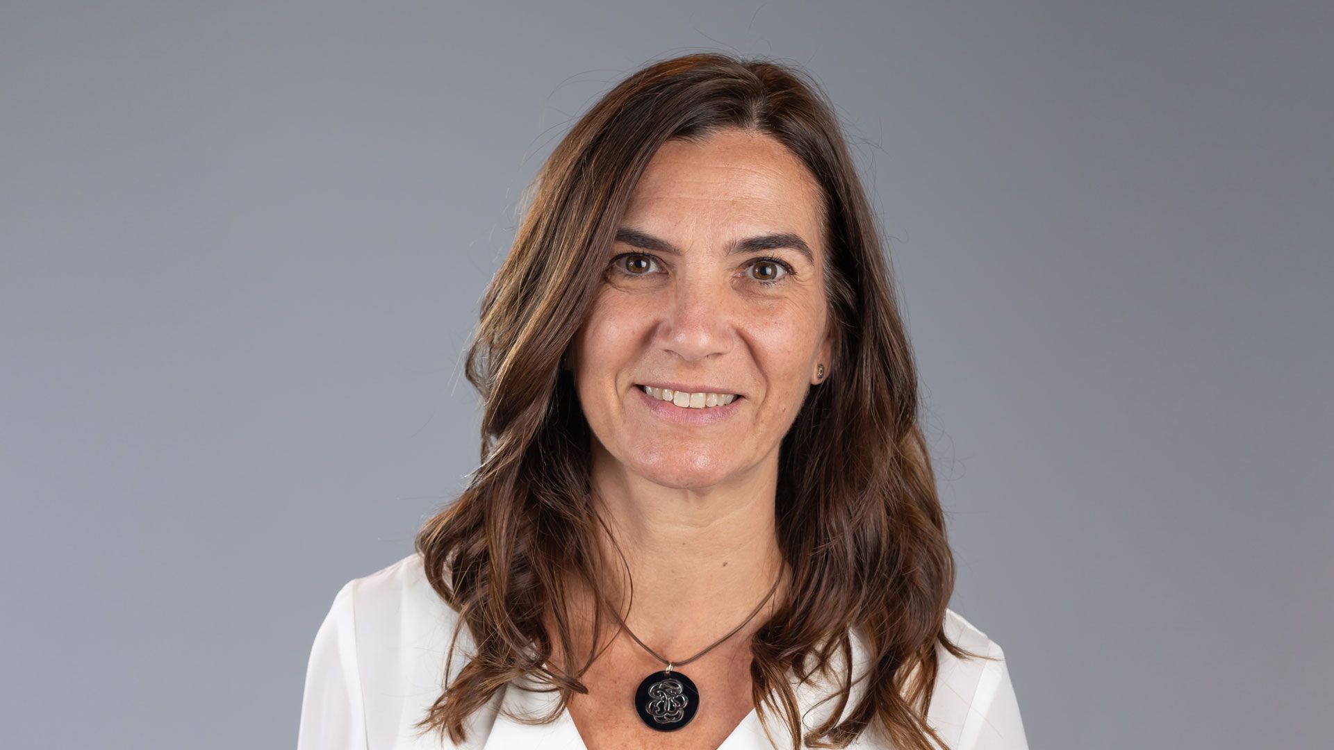 Headshot of Nuria Hernandez